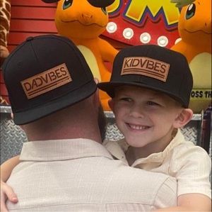 Meet your Posher, Buddy